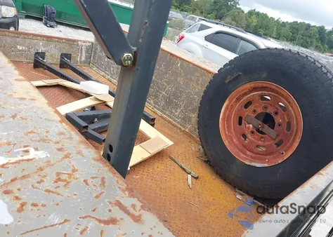 2004 Ford F-250 Xl/Xlt из США, поврежденный, VIN 1FDNF20L74ED33472